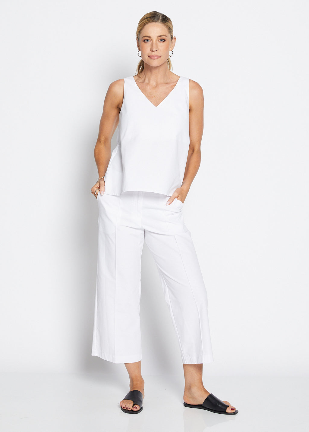 Daze Bravo cotton crop pant in white