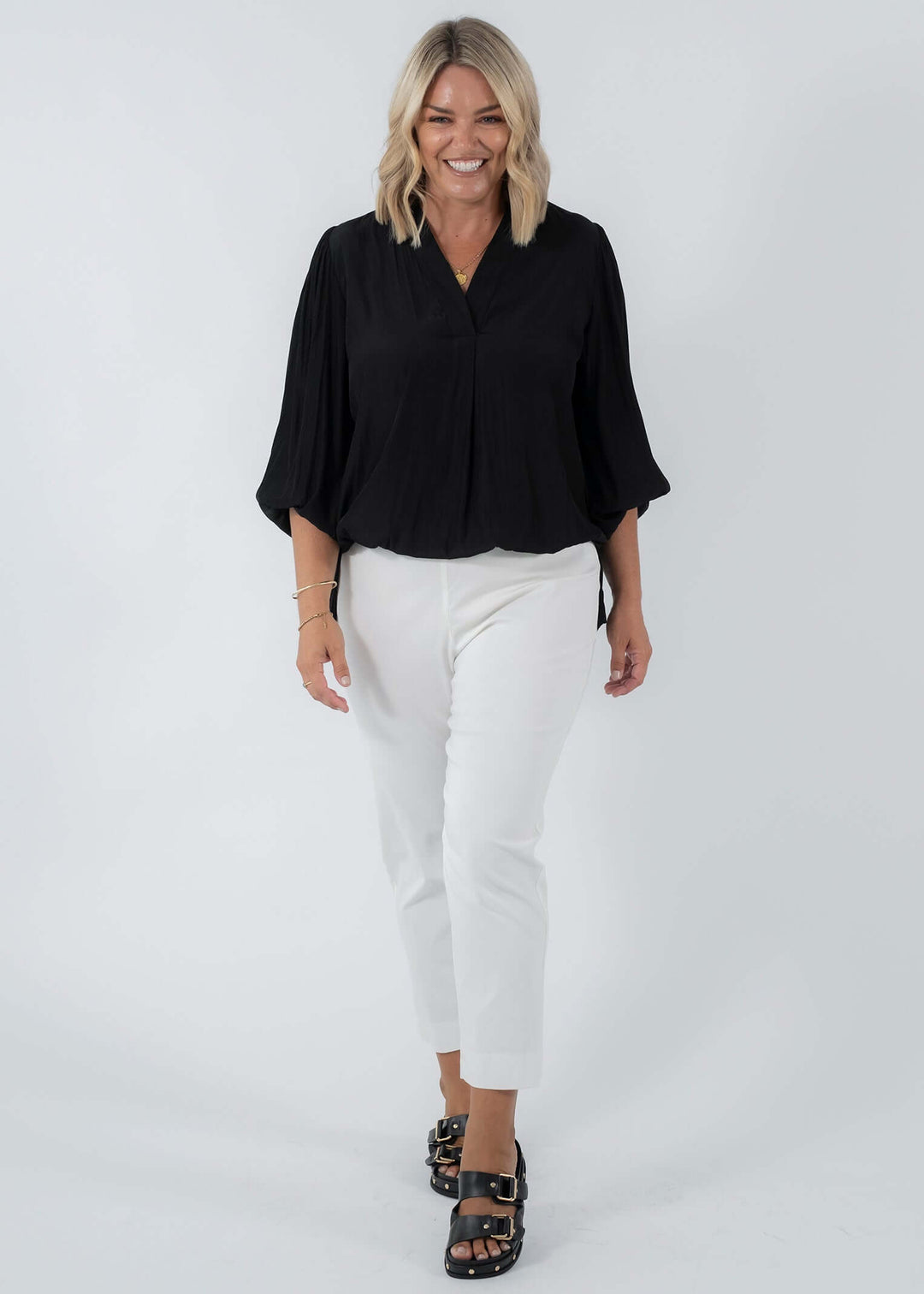 Everyday Miracle Bengaline Women's 7/8th length slim-cut pants in white.