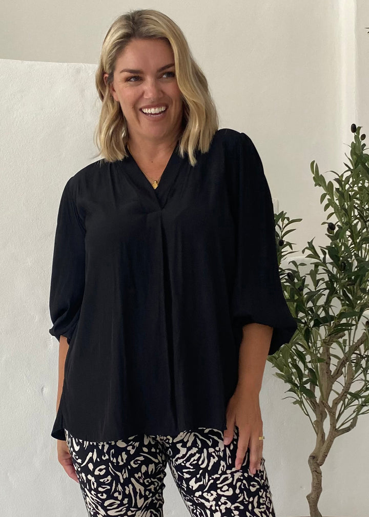 Maple Lustre Women's Blouse with billow sleeves in Black.