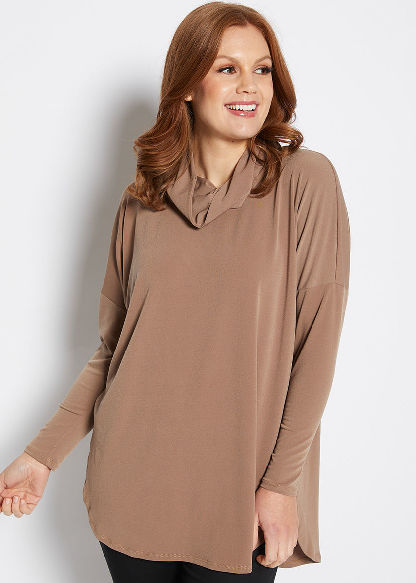 Solo tunic with snood in Coffee