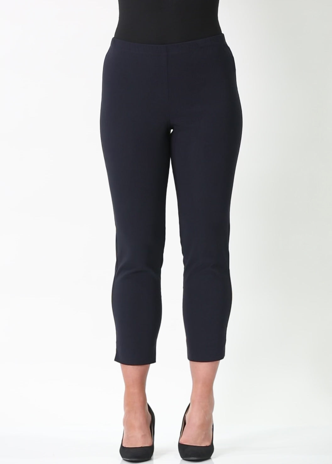 Everyday miracle stretch Bengaline 7/8 fitted pant in Ink navy