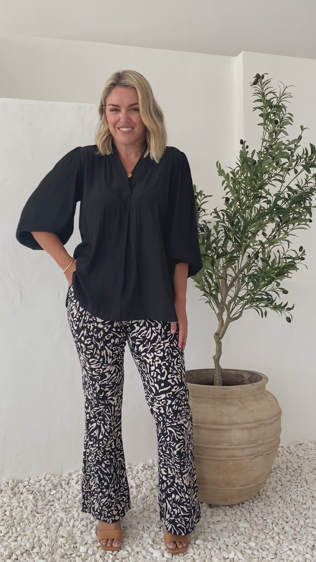 Maple Lustre Women's Blouse with billow sleeves in Black.