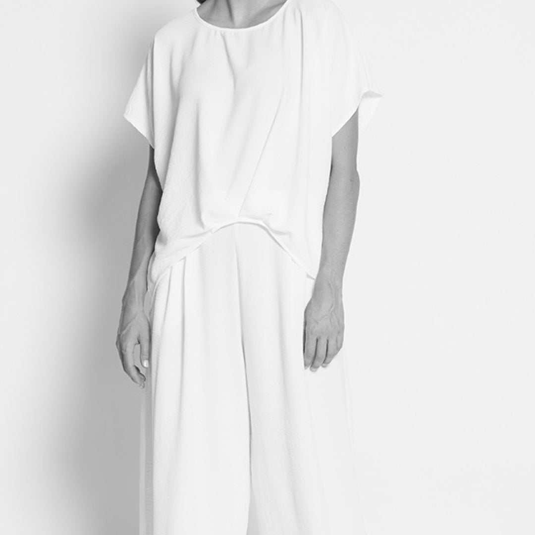 Resort hammered crepe