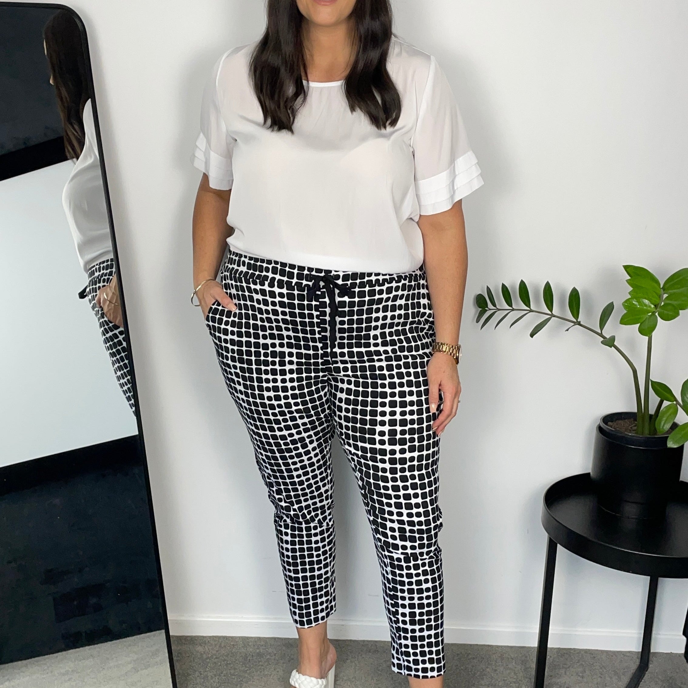 Bootie Bengaline pant with Leah May Style