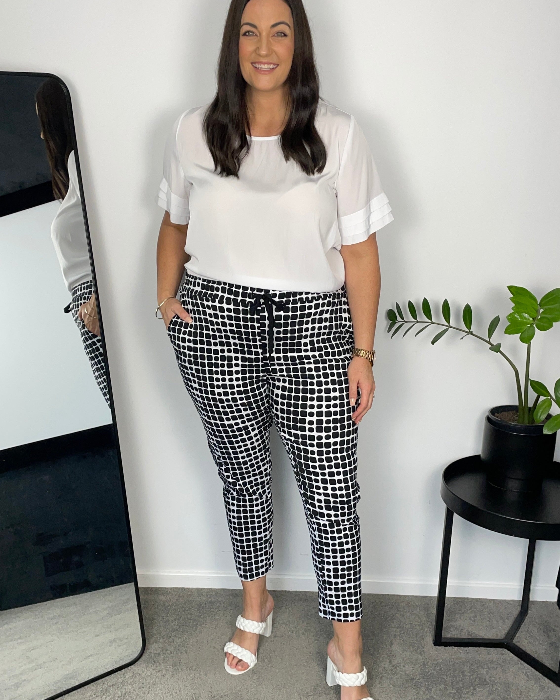 Bootie Bengaline pant with Leah May Style