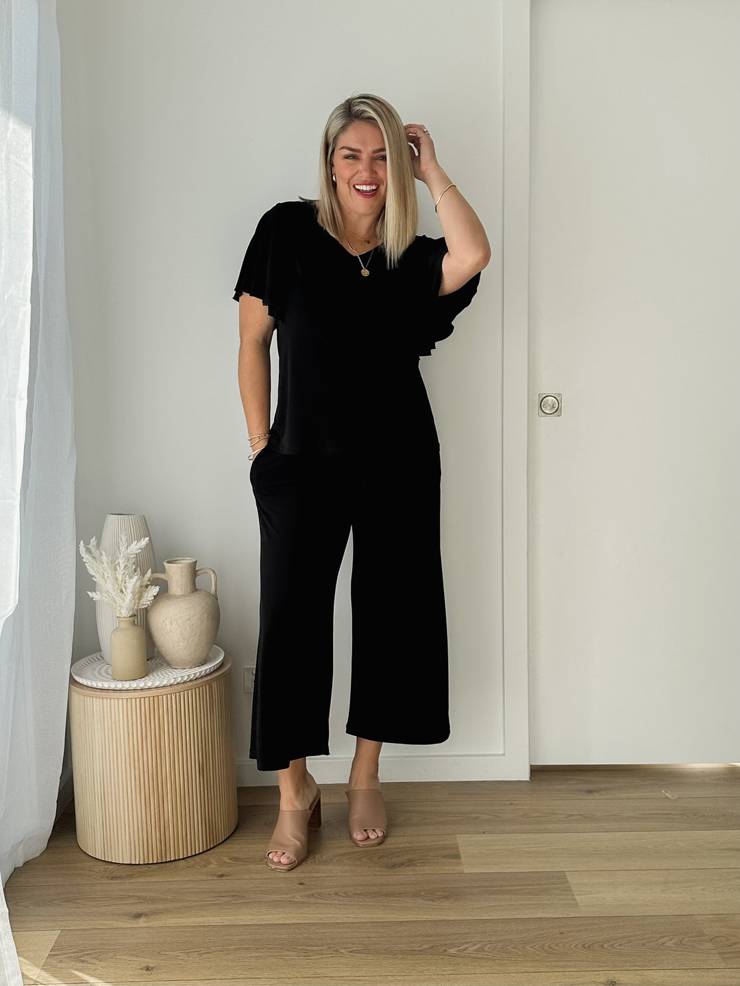 Wing Jersey Reversible Flutter Top in Black