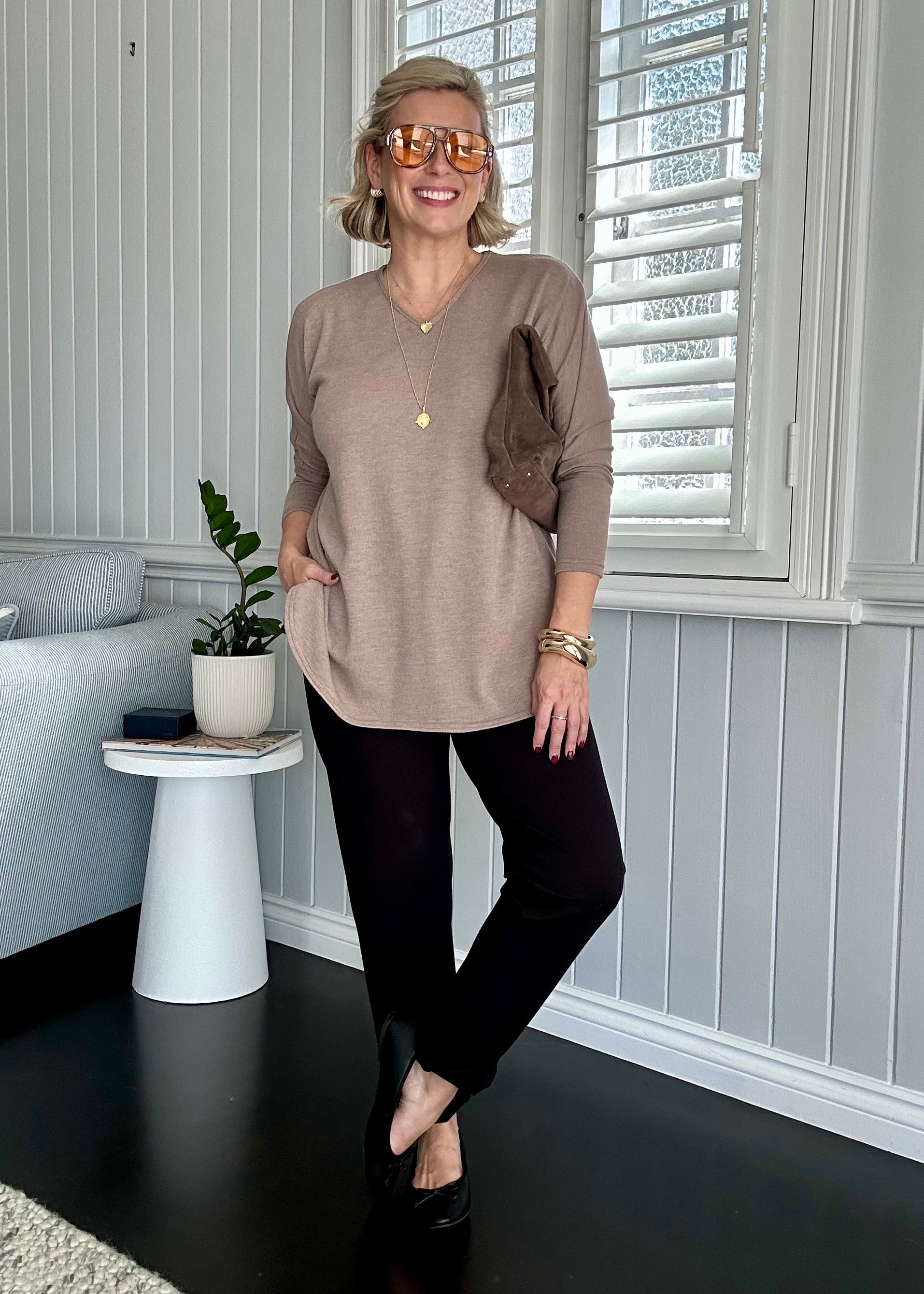 Ponte Relaxed Pant with Pockets in Black