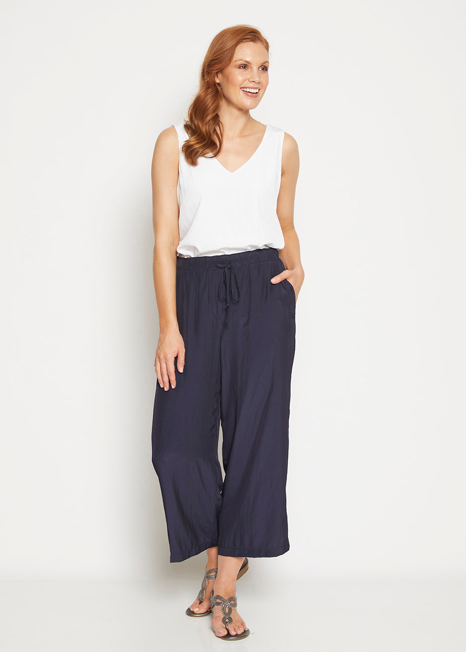 Barbe Lustre technical cropped drawstring pant in navy