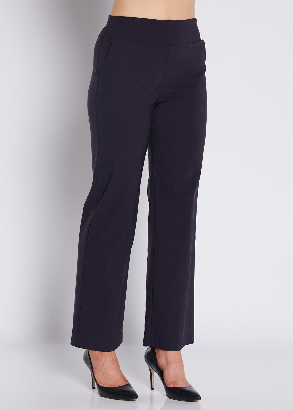 Bengaline Stretch Wide Leg Pant with Pockets in Navy