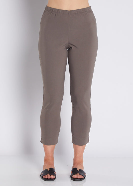 Everyday Heritage Bengaline miracle stretch 7/8 fitted pant in bark neutral