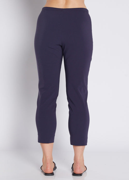 Everyday Heritage Bengaline miracle stretch 7/8 fitted pant in French navy