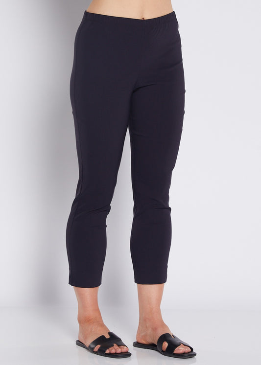 Everyday Heritage Bengaline miracle stretch 7/8 fitted pant in navy