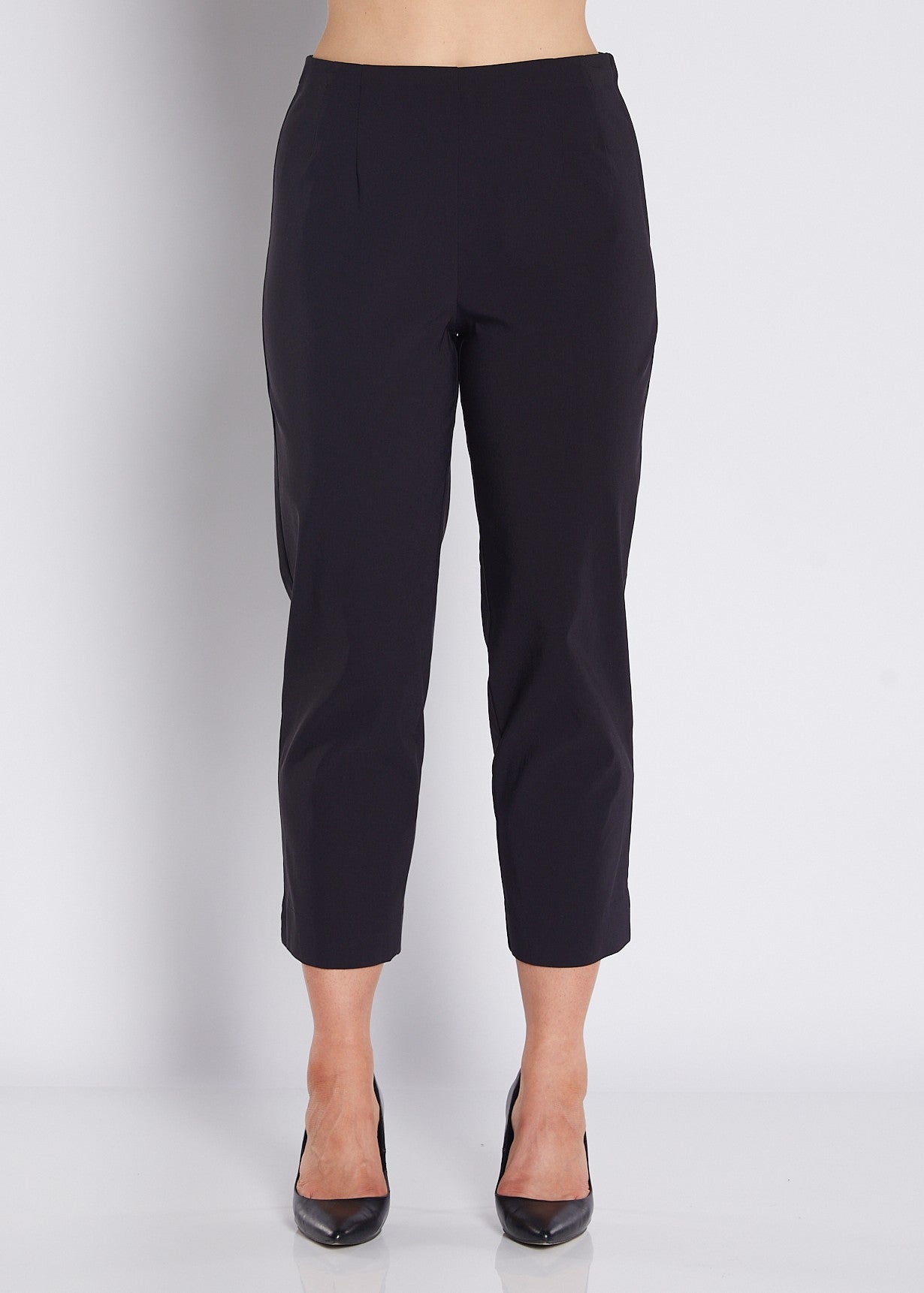 Bengaline Stretch 7/8 Side Zip Straight Pants in Black