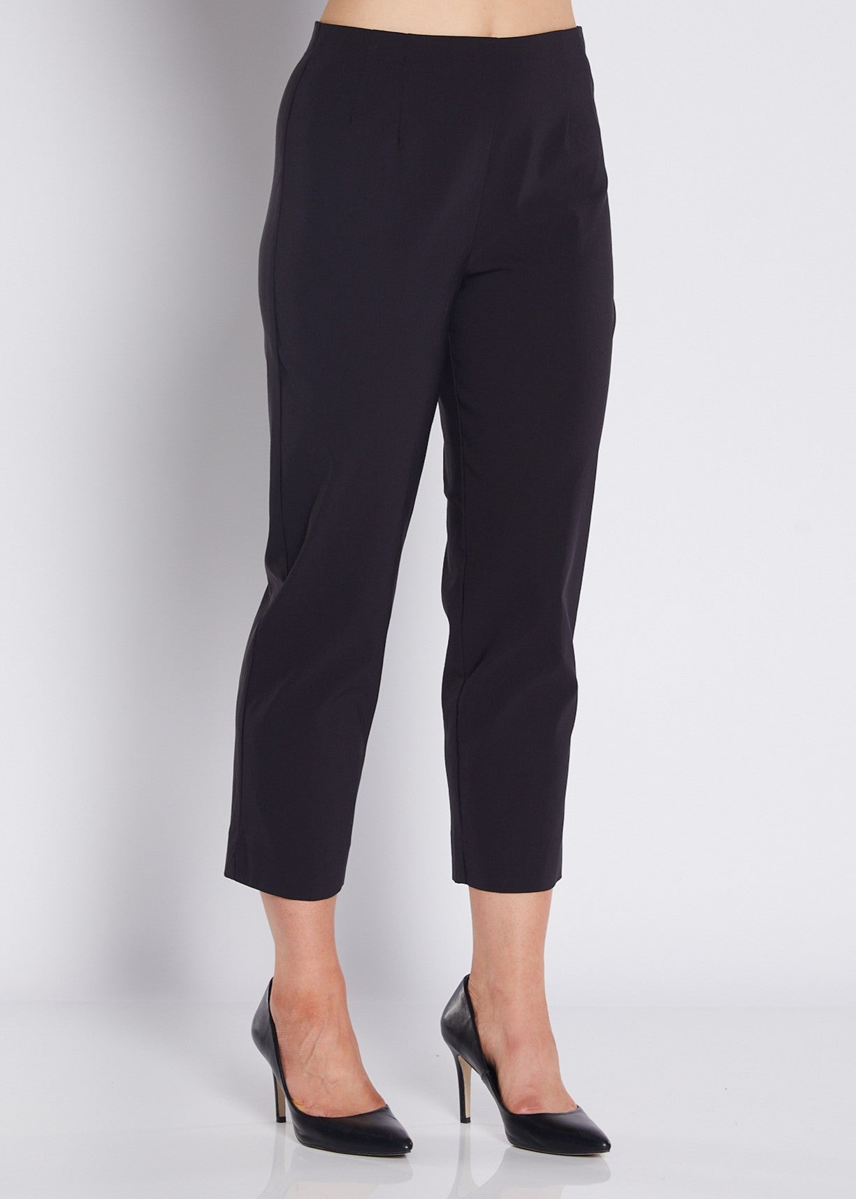Bengaline Stretch 7/8 Side Zip Straight Pants in Black