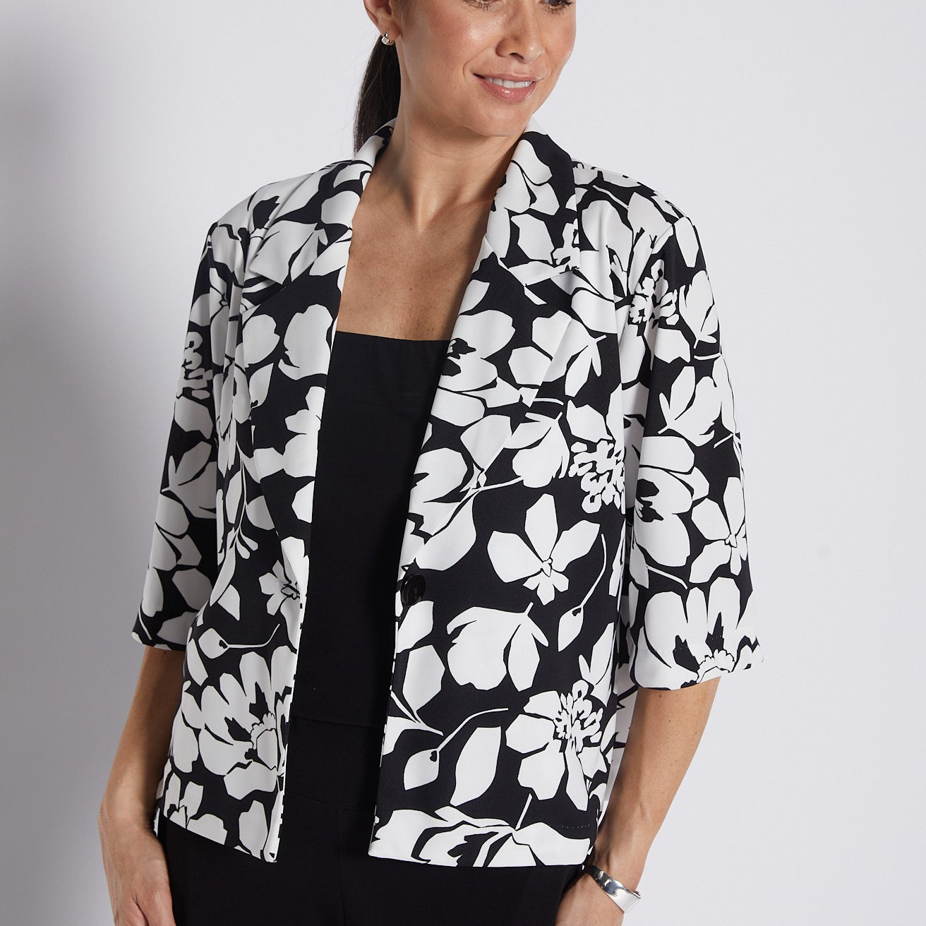 Crepe Printed Crop Jacket in Black and White Floral Print
