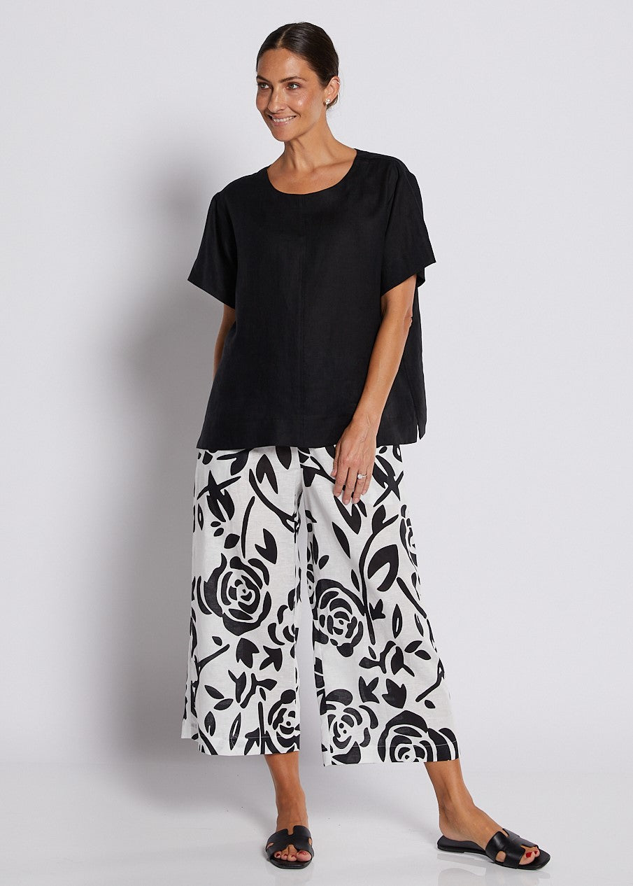 100% Luxe Linen Swing Tee Top in Black