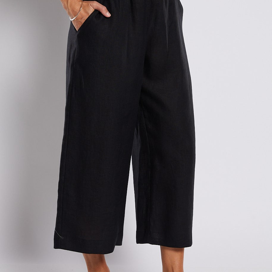 100% Luxe LInen Wide Leg Crop Pant with Pockets in Black