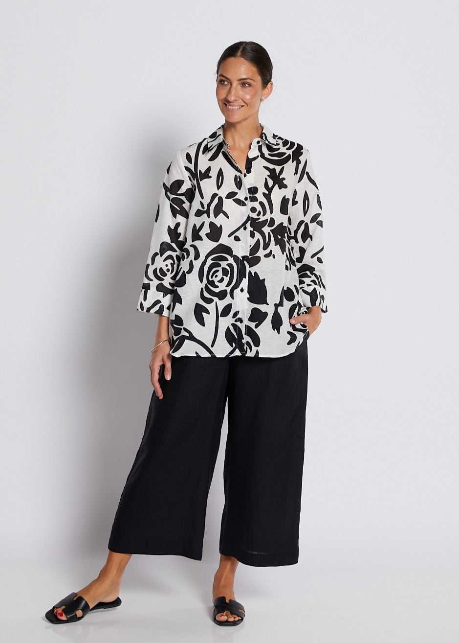 100% Luxe LInen Wide Leg Crop Pant with Pockets in Black