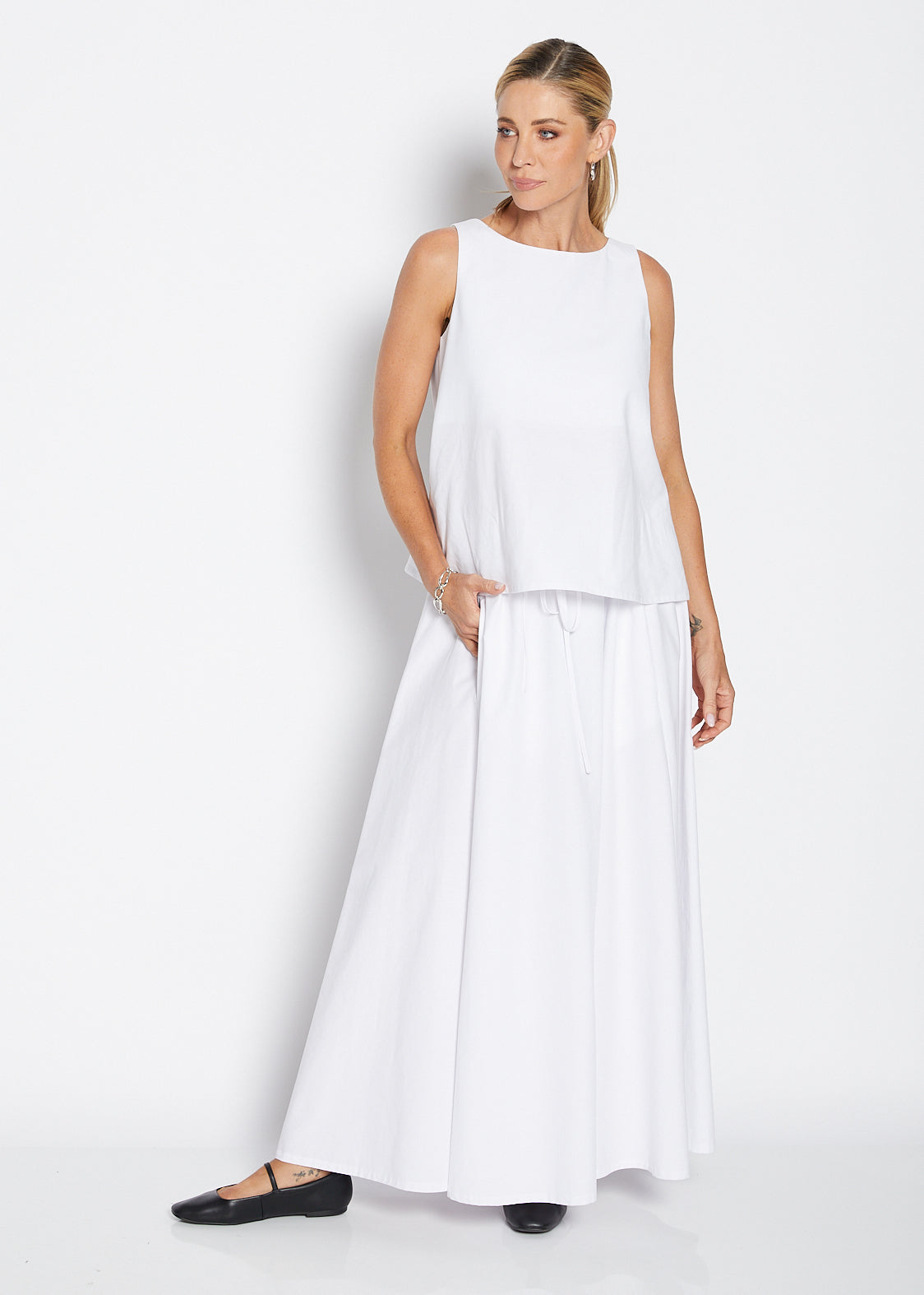 Coola Bravo cotton reversible tank in white