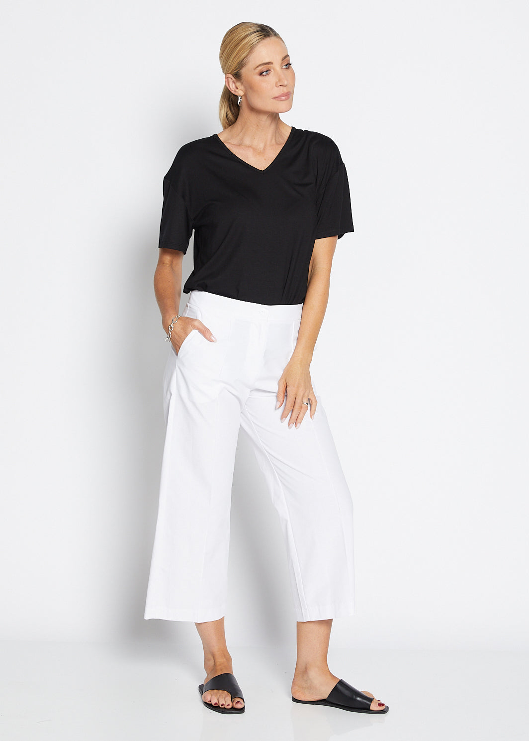 Daze Bravo cotton crop pant in white