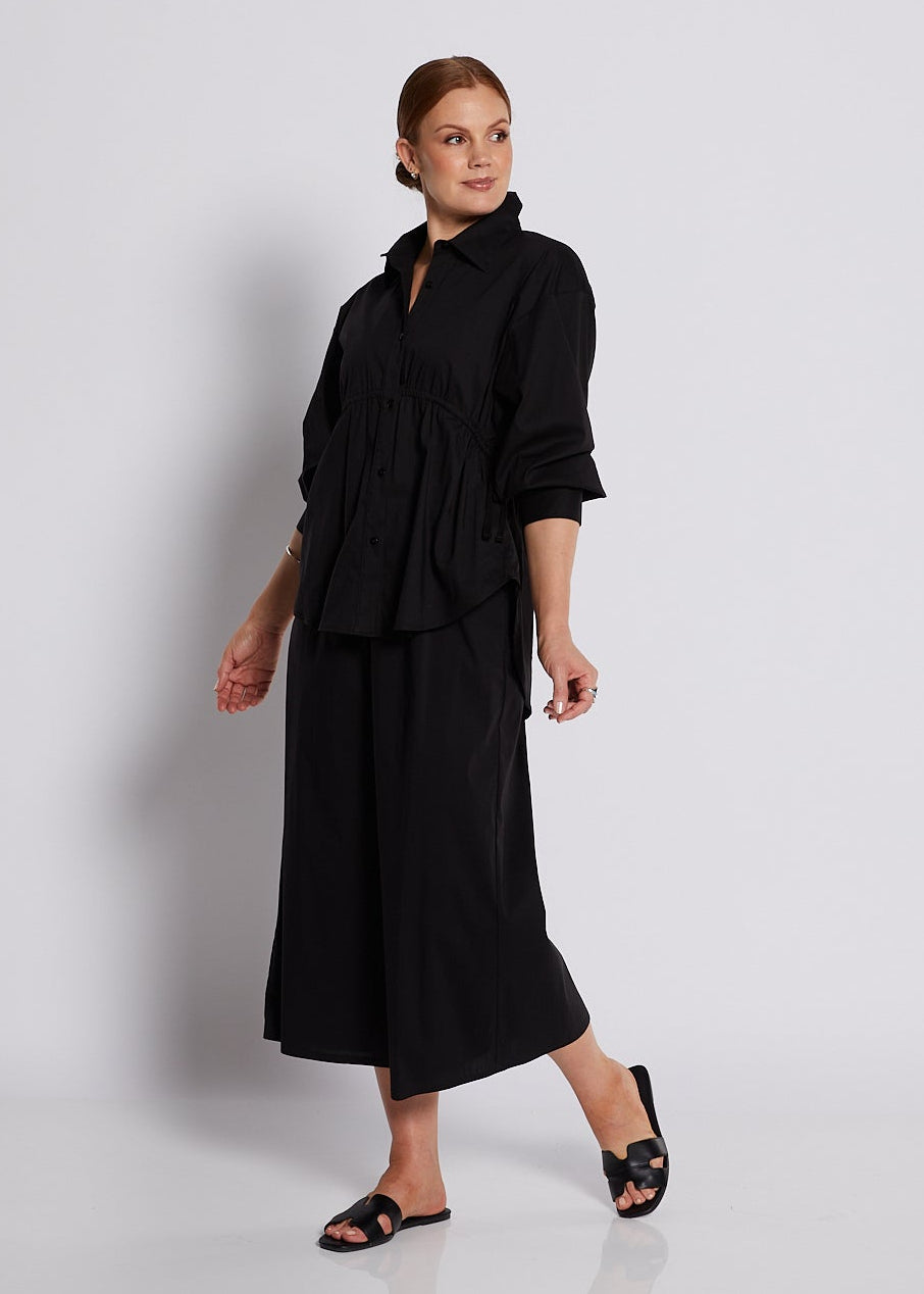 Cotton Wide Leg Crop Pant in Black