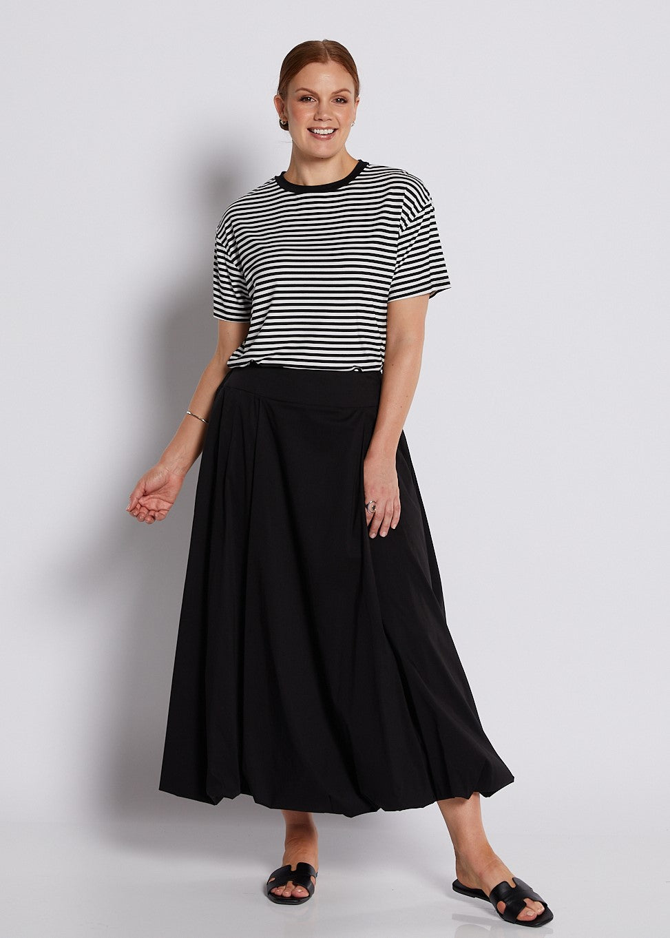 Cotton Maxi Bubble Skirt with Pockets in Black