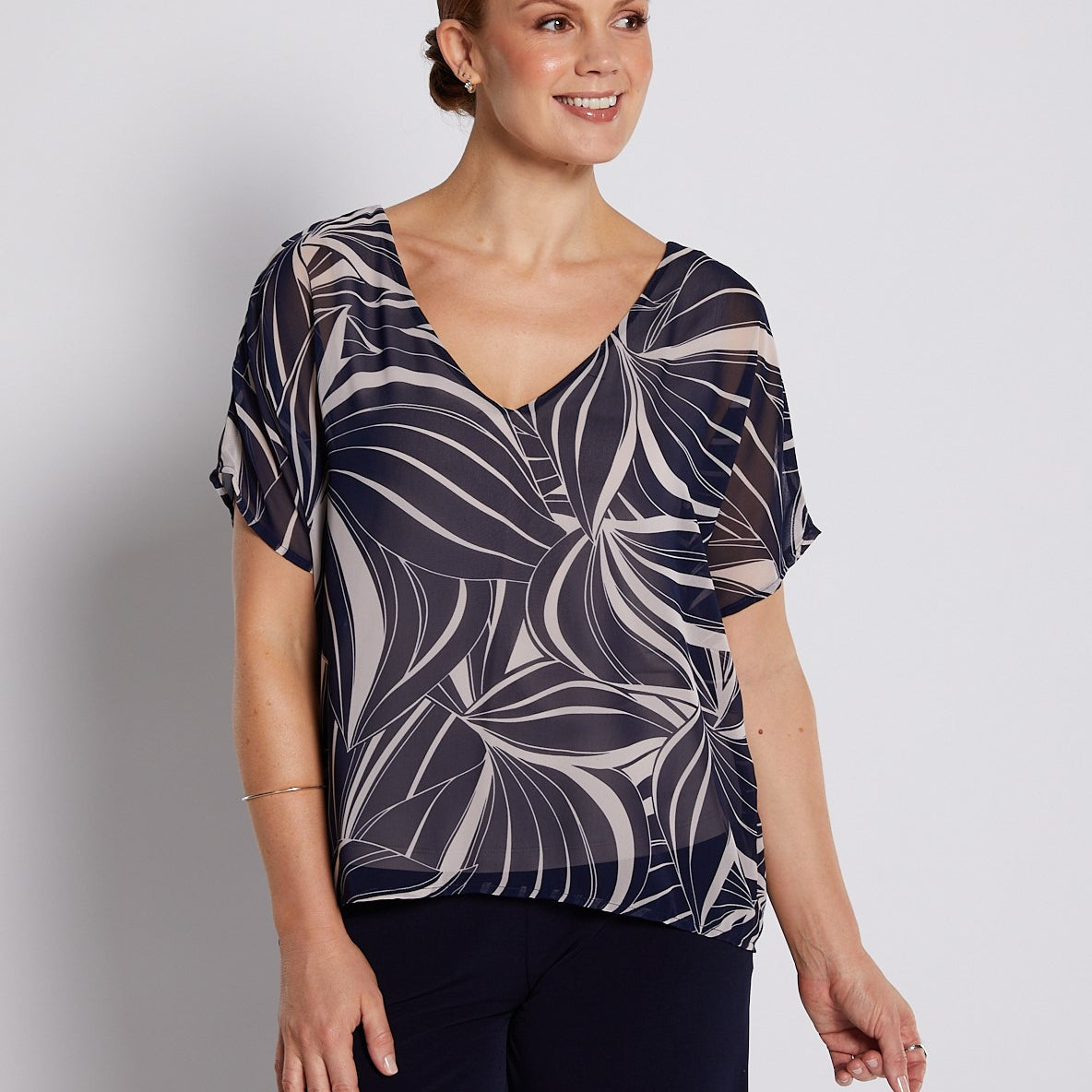 Chiffon and Jersey Lined Reversible Tee Top in Champagne and Navy Print