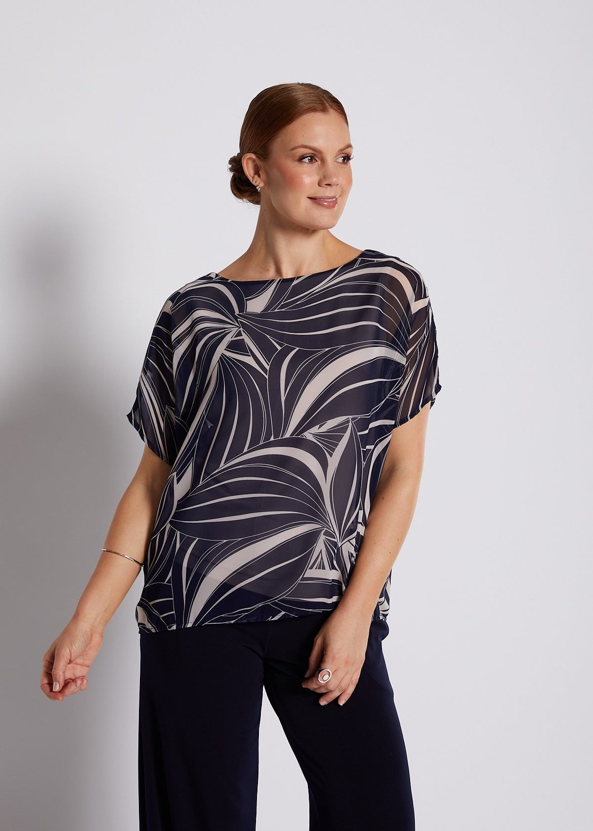 Chiffon and Jersey Lined Reversible Tee Top in Champagne and Navy Print
