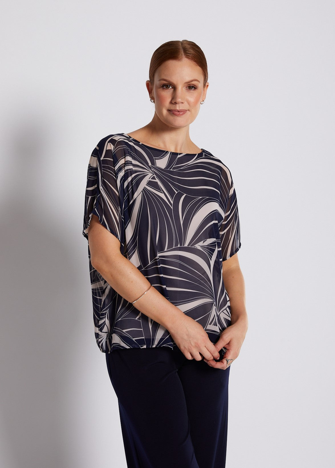 Chiffon and Jersey Lined Reversible Tee Top in Champagne and Navy Print