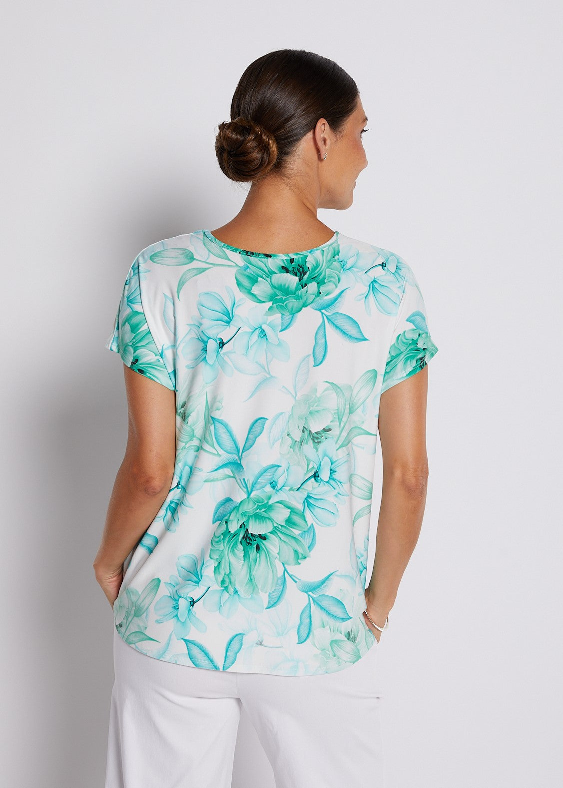 Jersey Reversible Tee Top in Soft Green and White print