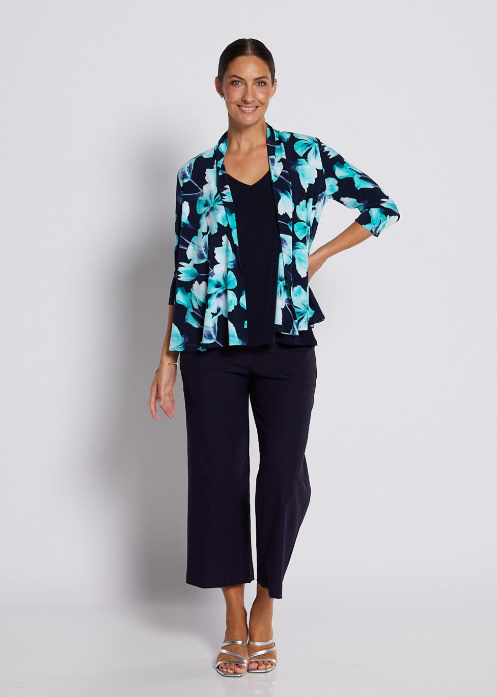 Jersey 3/4 Sleeve Swing Jacket in Aqua and Navy print