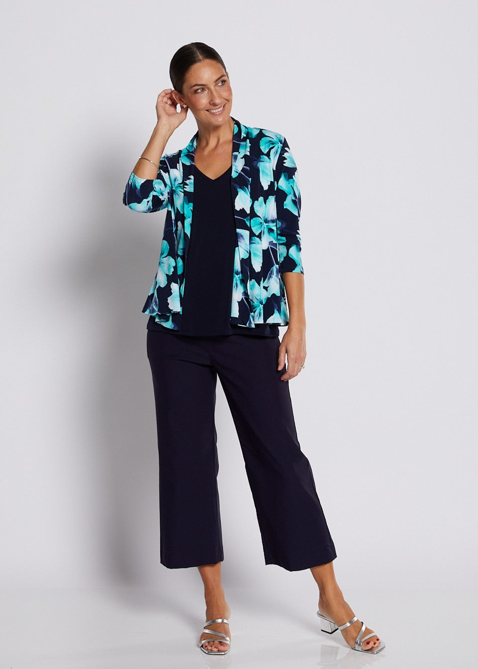 Jersey 3/4 Sleeve Swing Jacket in Aqua and Navy print