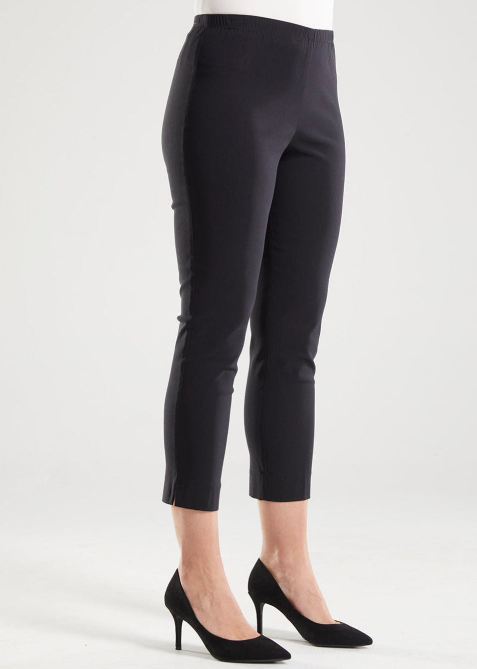 Everyday Miracle Bengaline Women's 7/8th length slim-cut pants in ink navy.