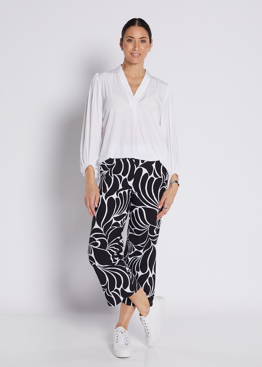Bengaline Stretch Culotte with Pockets in Black and White Print