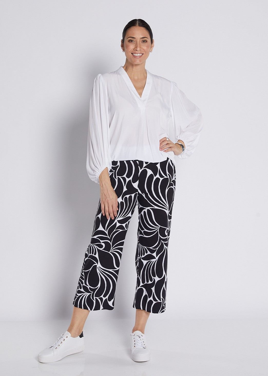 Bengaline Stretch Culotte with Pockets in Black and White Print
