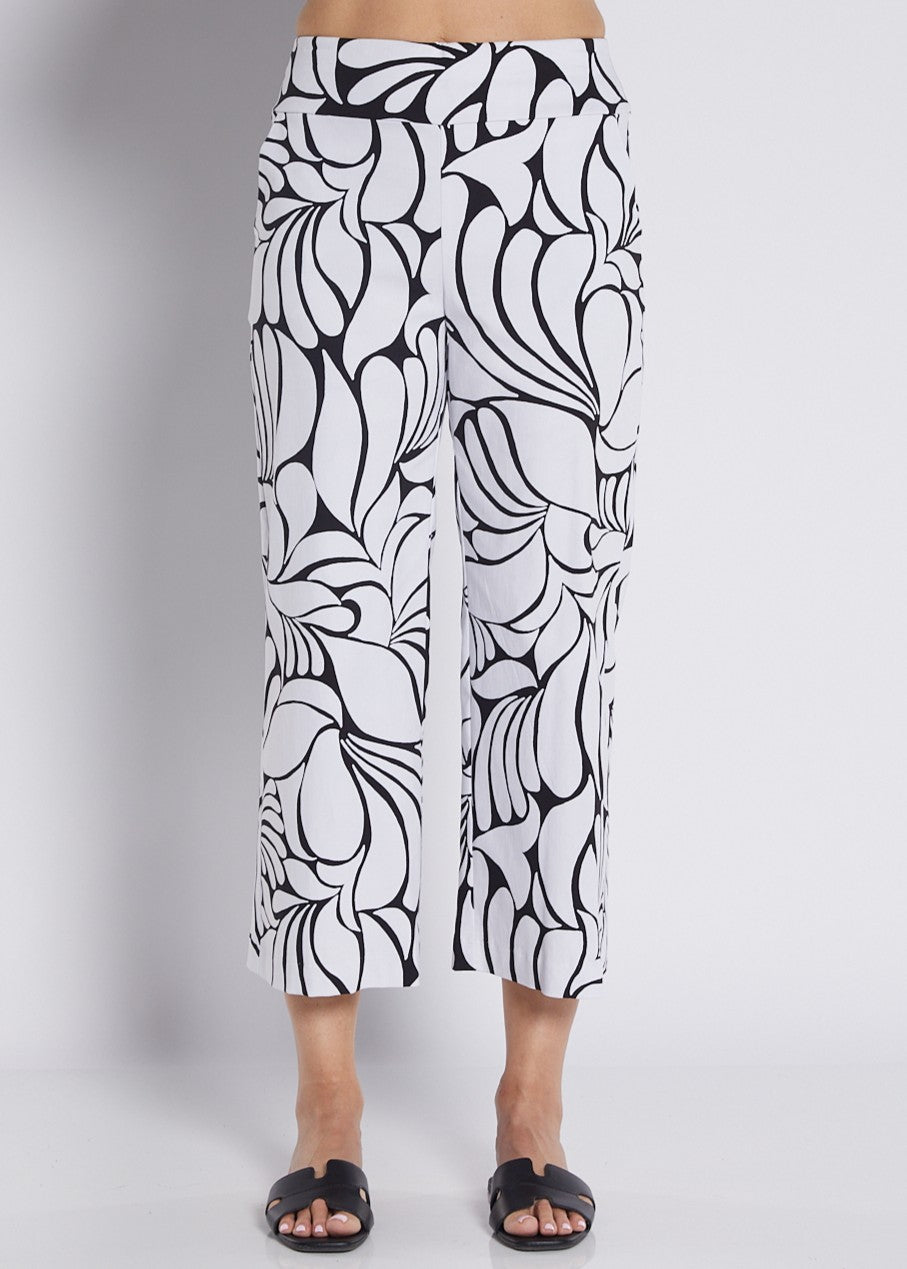 Bengaline Stretch Culotte with Pockets in Black and White Print