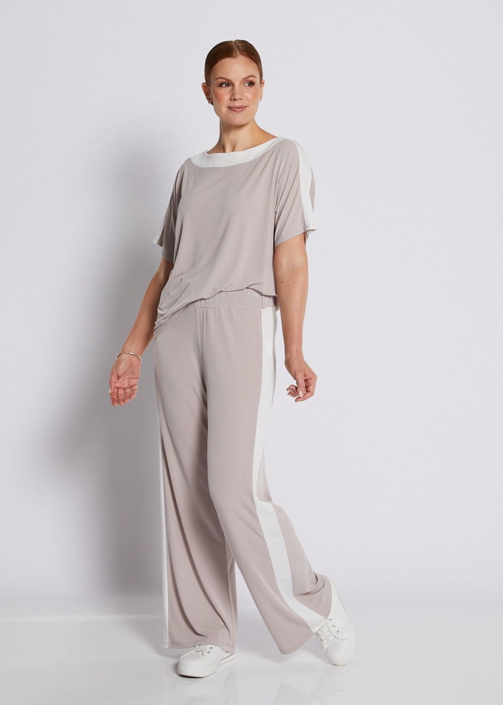 Jersey Set in Champagne Spliced with White