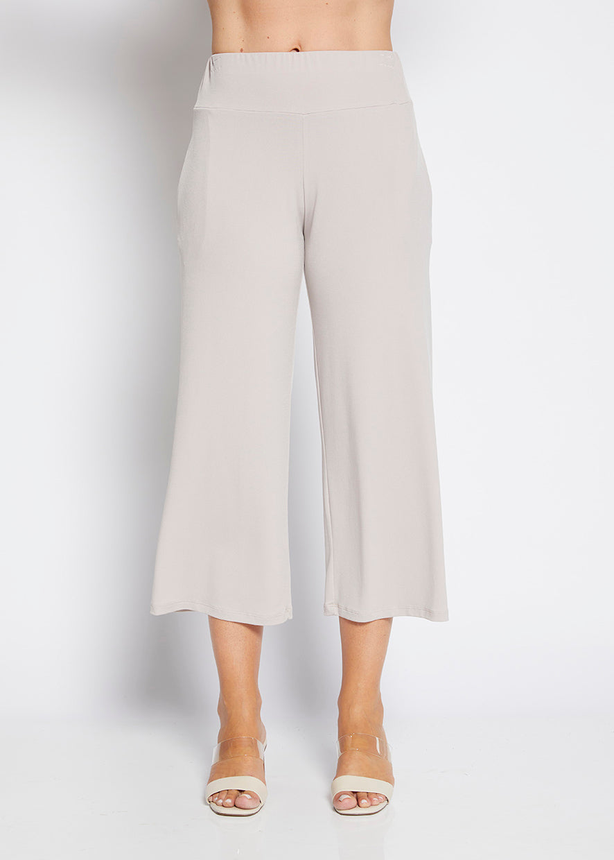 Lundie Foundation slinky jersey culotte in champagne