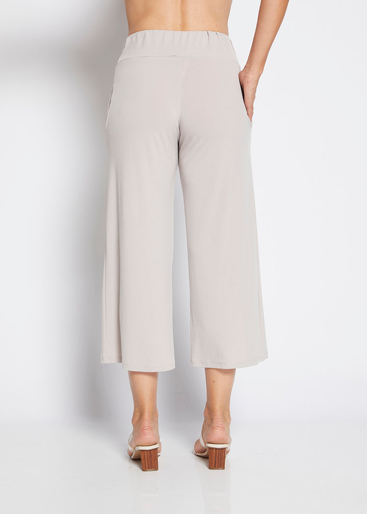 Lundie Foundation slinky jersey culotte in champagne