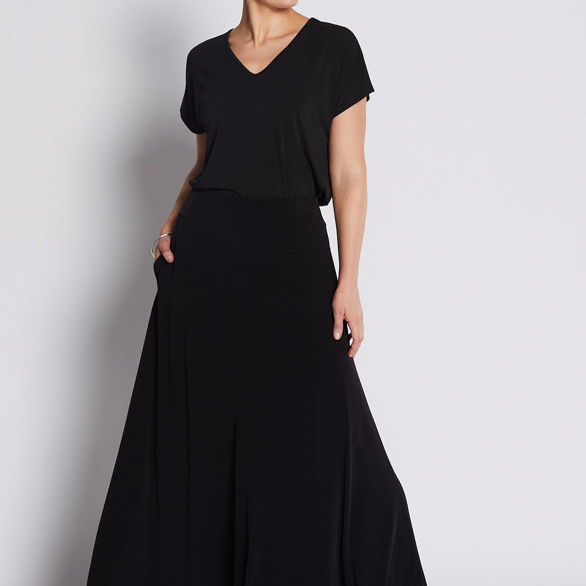 Jersey Flare Maxi Skirt with Pockets in Black