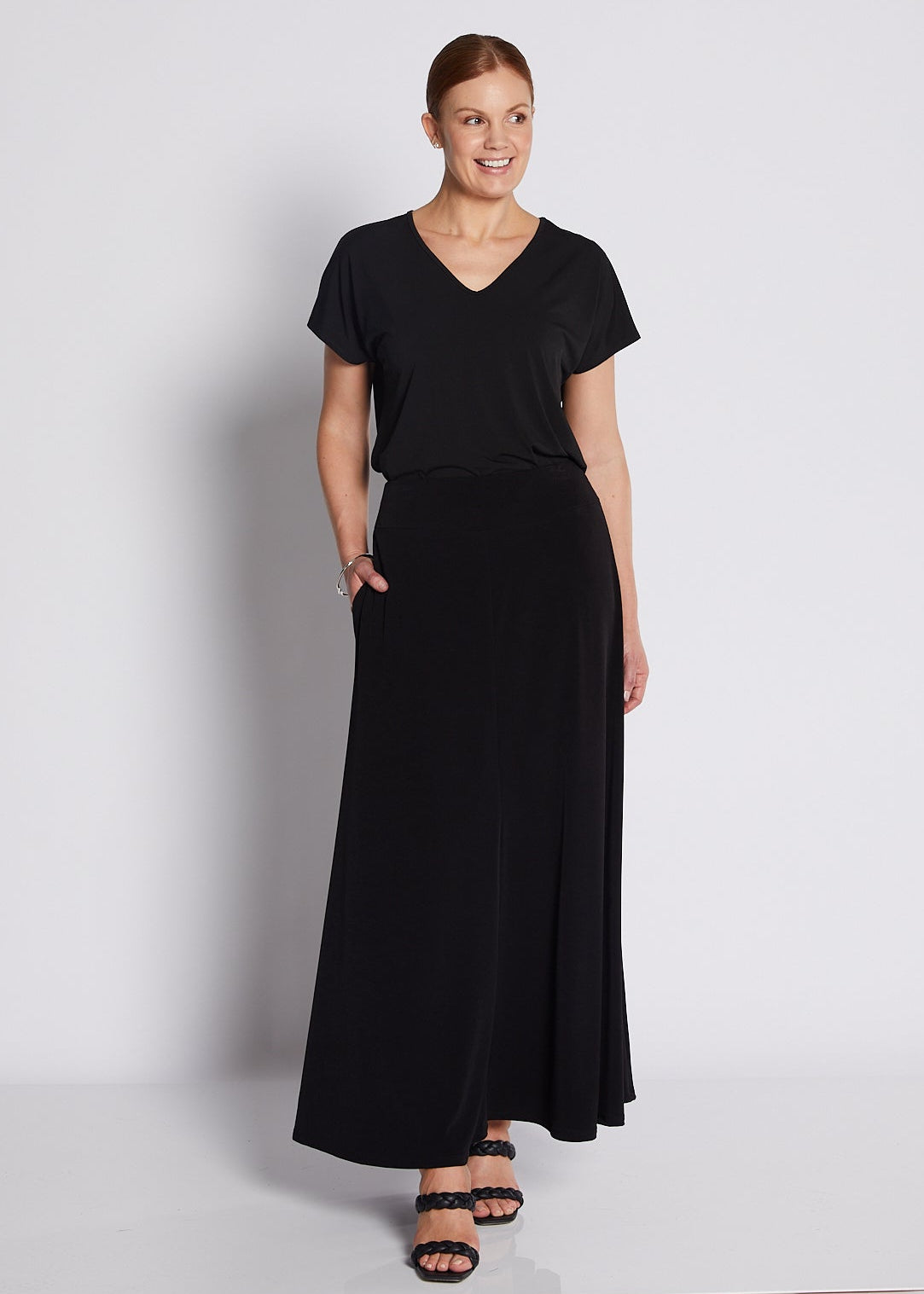 Jersey Flare Maxi Skirt with Pockets in Black
