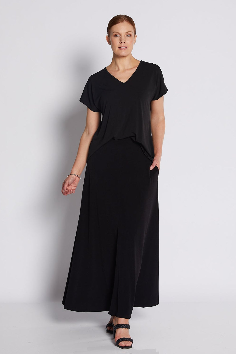 Jersey Flare Maxi Skirt with Pockets in Black