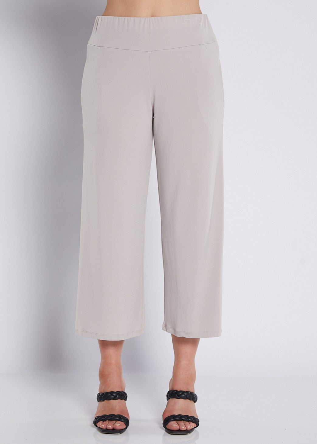 Jersey Culottes with Pockets in Neutral Champagne