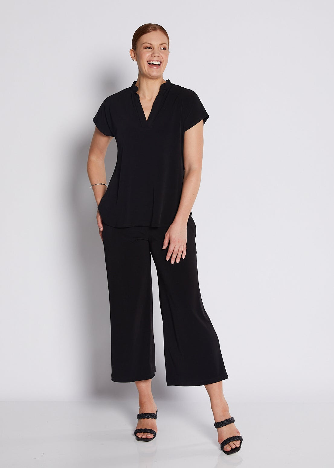 Jersey Nehru Collar V Neck Short Sleeve Top in Black