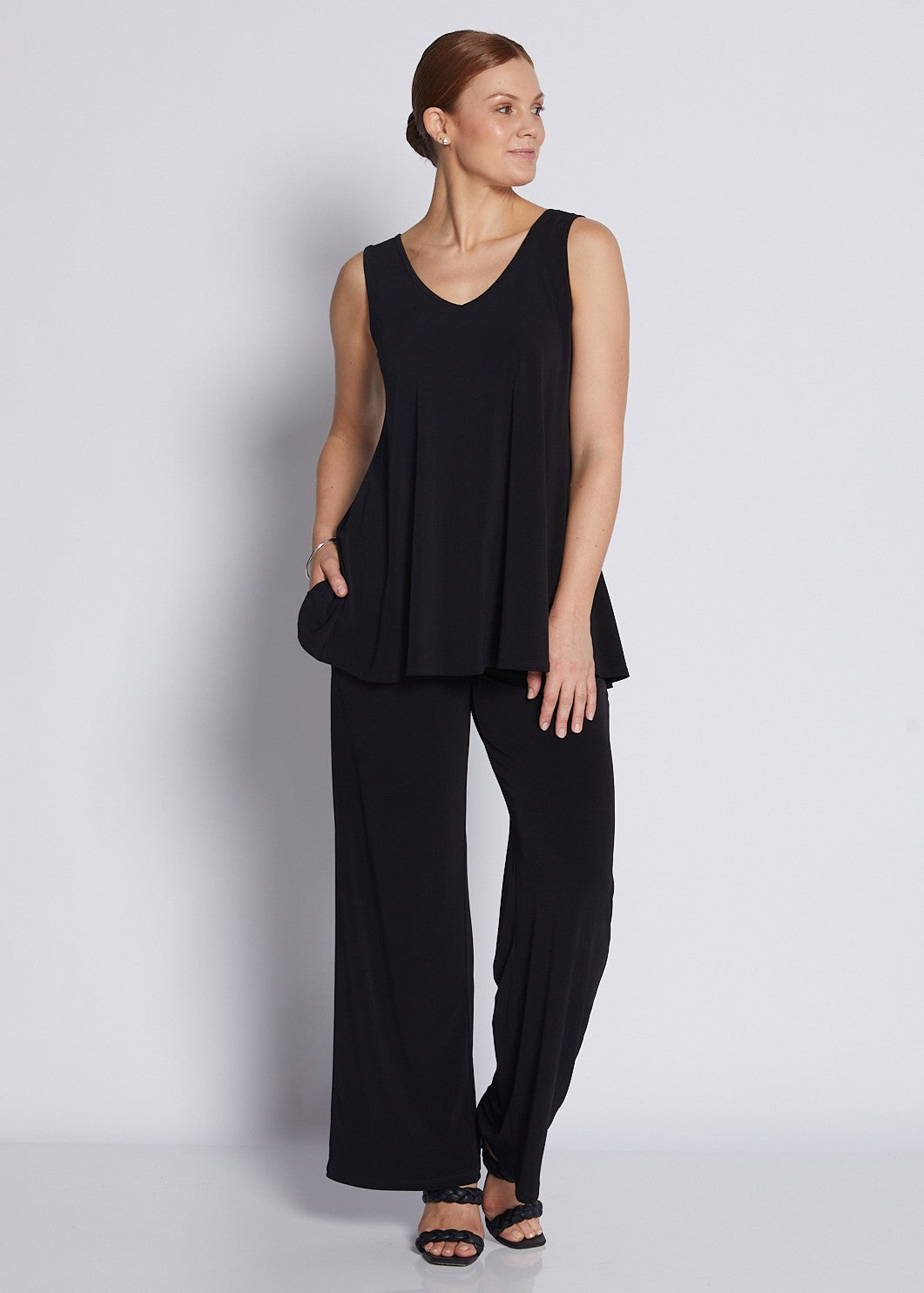 Jersey Wide Leg Pant with Pockets in Black