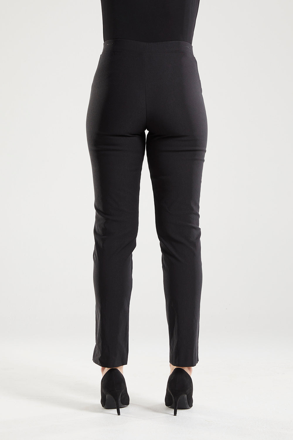 Leonie Inner Warmth Bengaline pocket pants in black