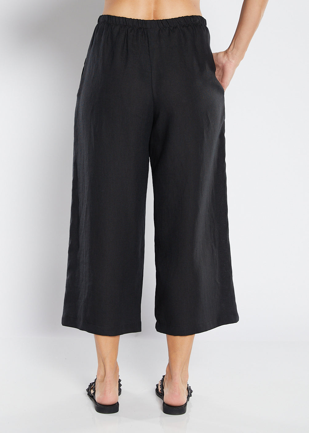 Zeze Havana luxe linen crop pant in black