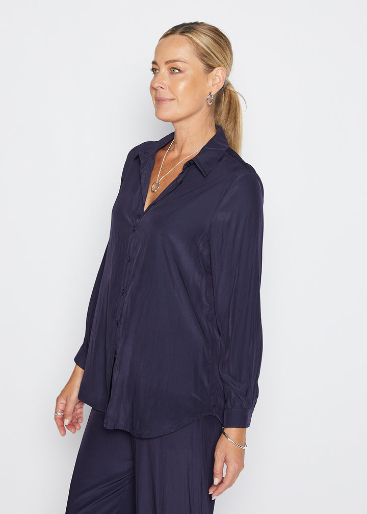 Greville Lustre technical shirt in navy