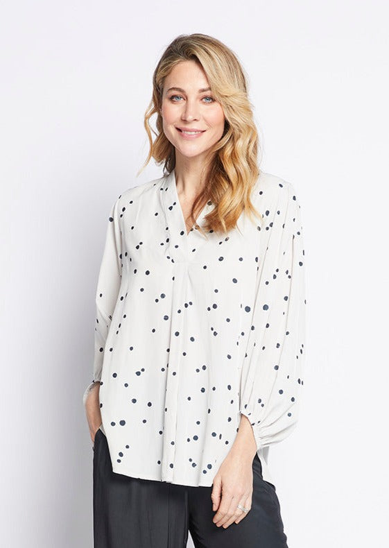 Honey V billow blouse in spot print