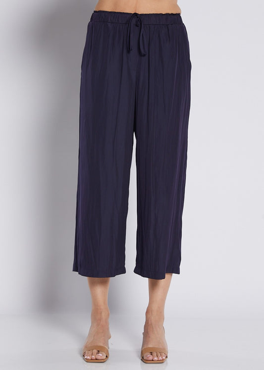 Silky Technical Cropped Drawstring Pant in Navy